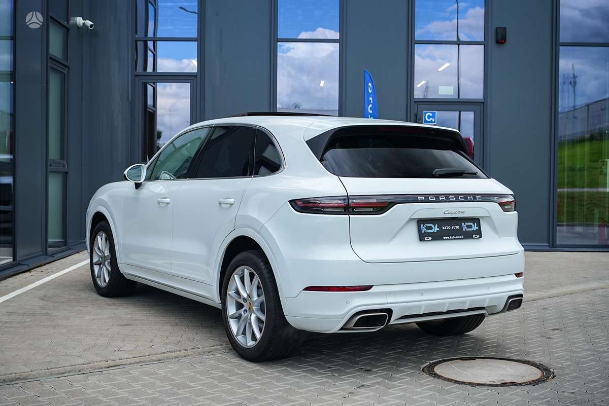 Porsche Cayenne - 9