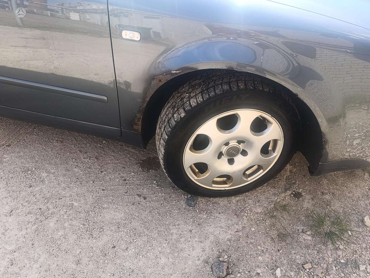 Audi A4, 1.9 l., Седан