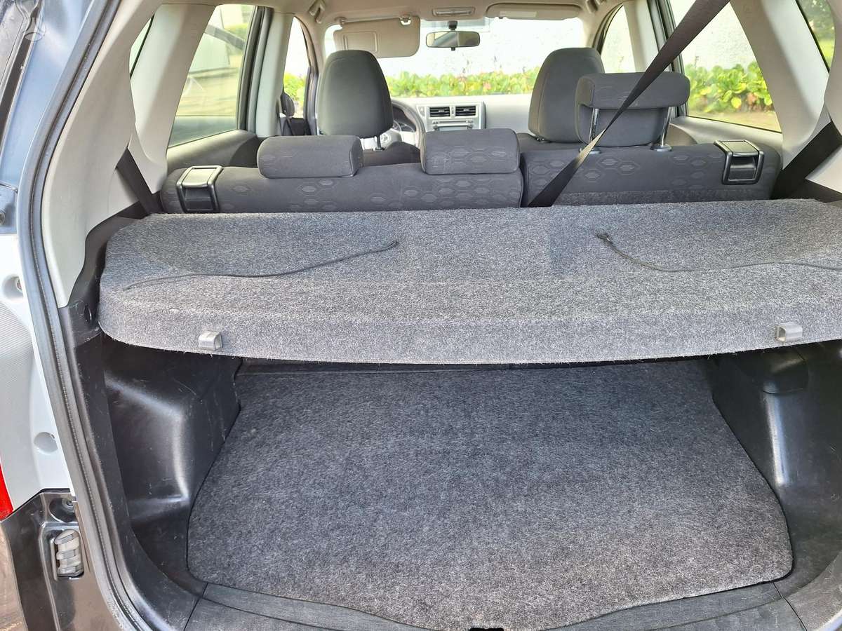 Toyota Verso-S - 7