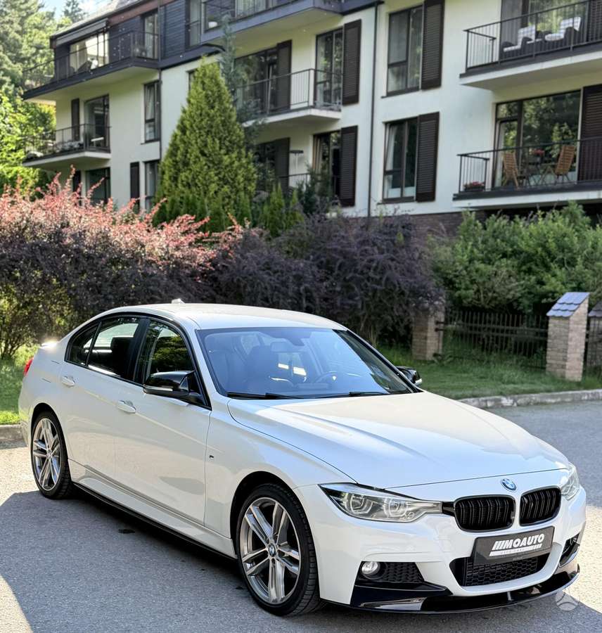 BMW 320, 2.0 l., Седан