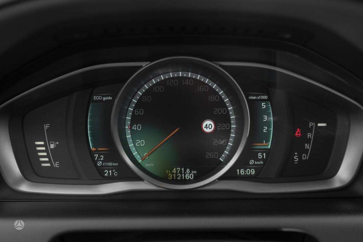 Volvo XC60 - 10
