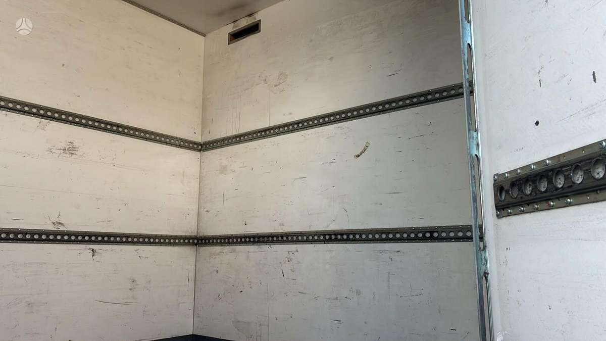Iveco Eurocargo 16T, isothermal trucks