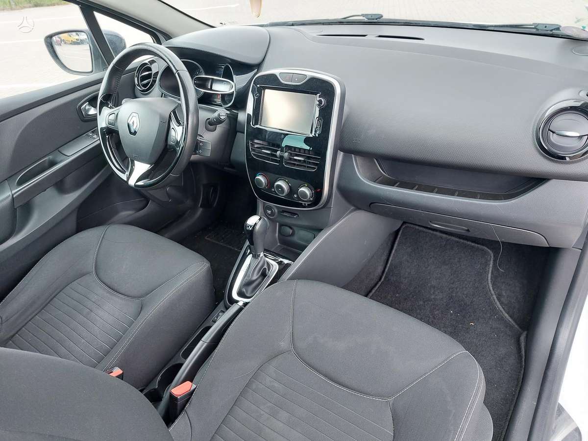 Renault Clio, 1.2 l., hatchback