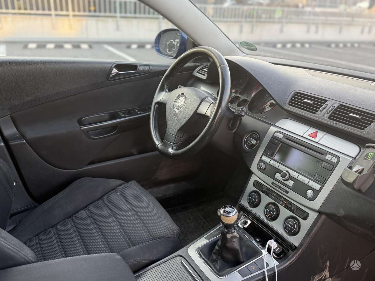 Volkswagen Passat, 2.0 l., Универсал