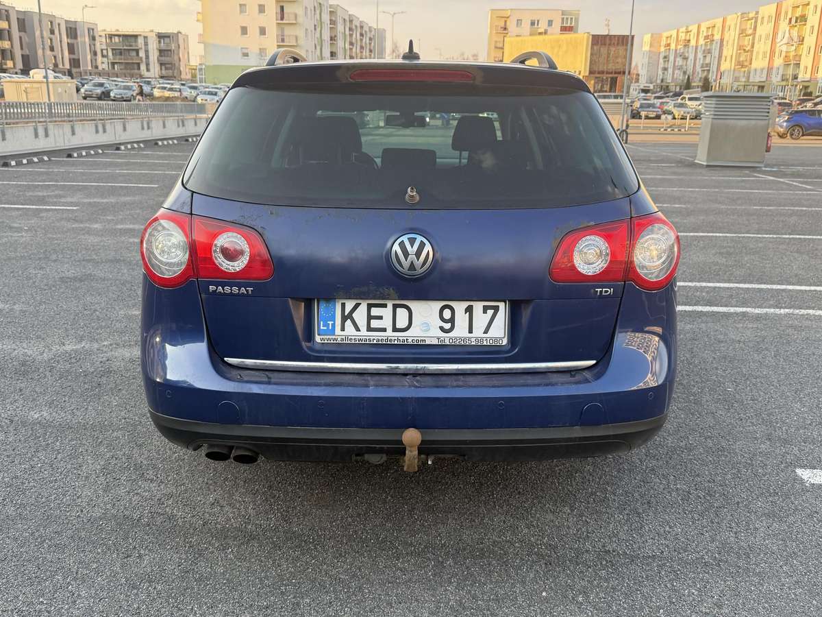 Volkswagen Passat, 2.0 l., Универсал