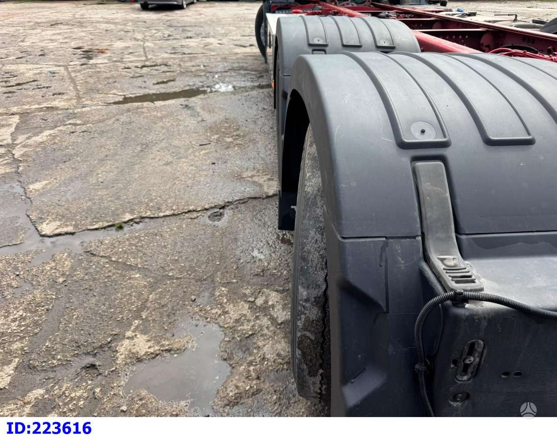 Volvo FM13 500, шасси