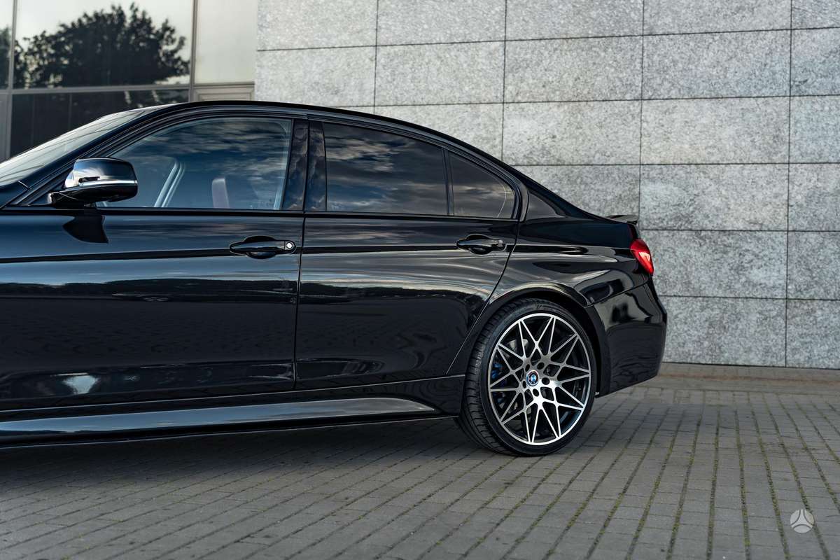 BMW 340, 3.0 l., Седан