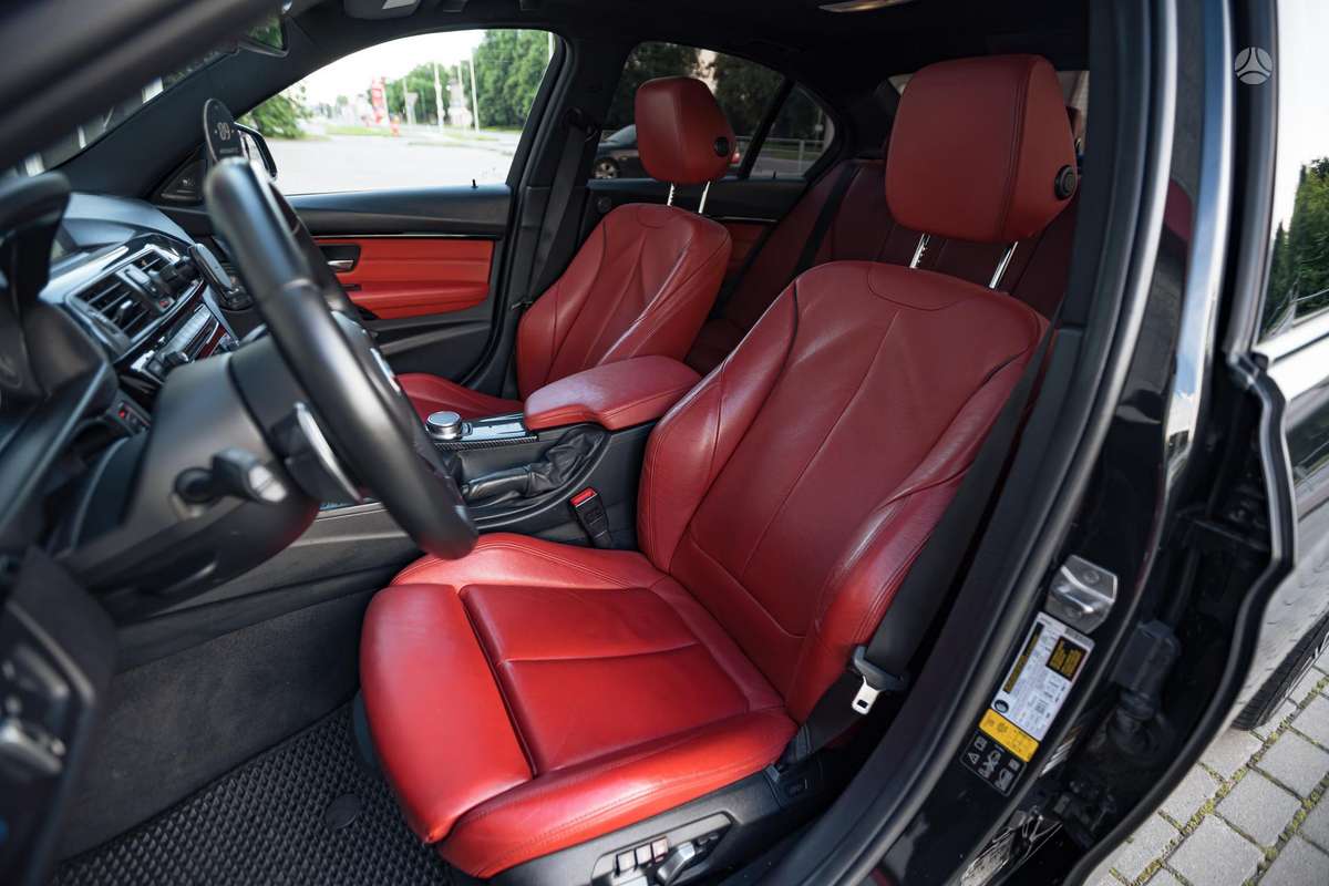 BMW 340, 3.0 l., Седан