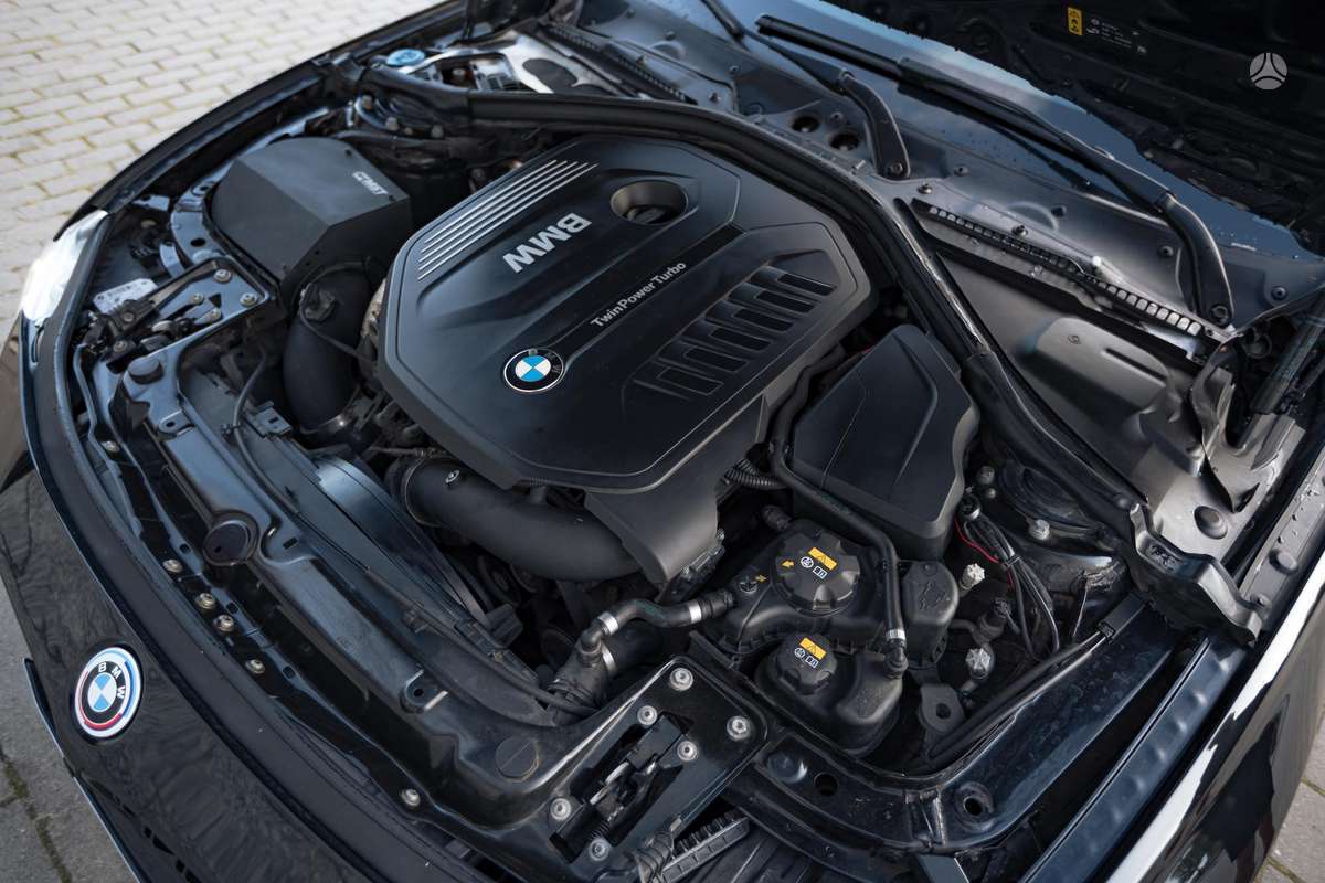 BMW 340, 3.0 l., Седан