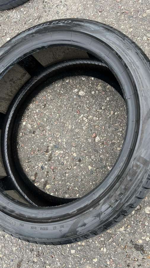 Pirelli P Zero AO, летние 265/40 R20