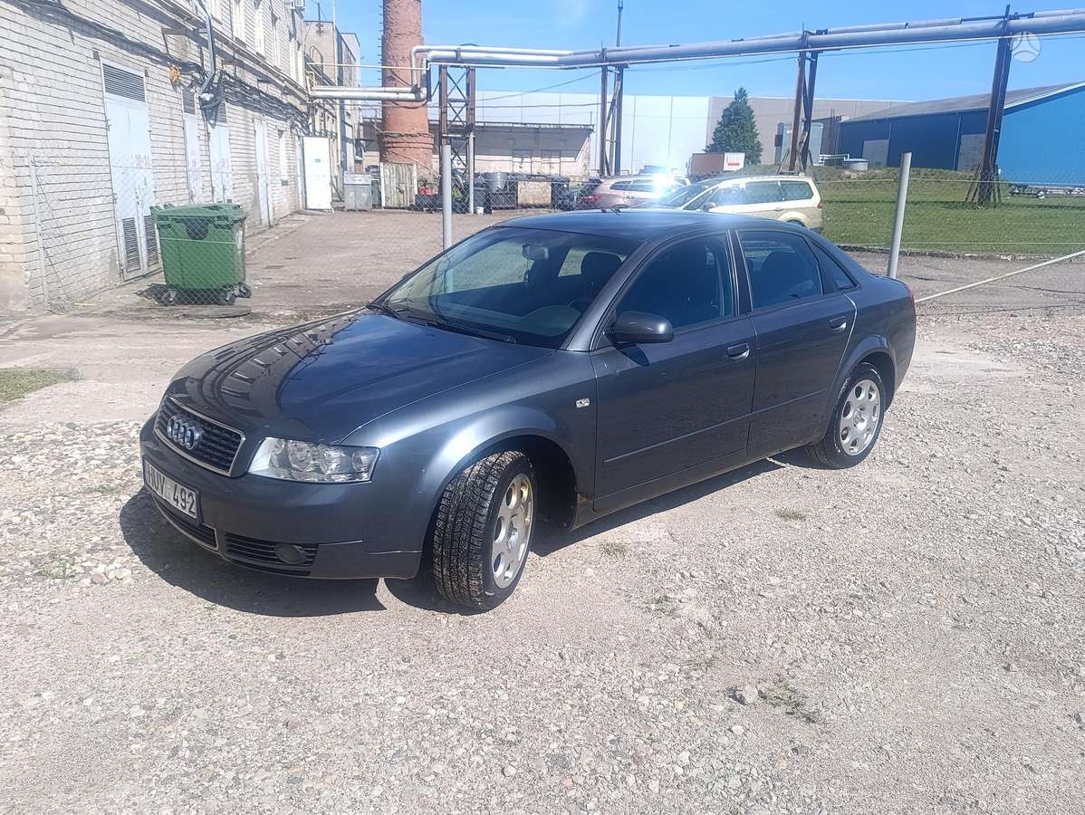 Audi A4, 1.9 l., Седан