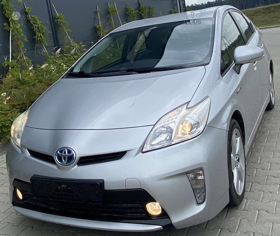 Toyota Prius - 7