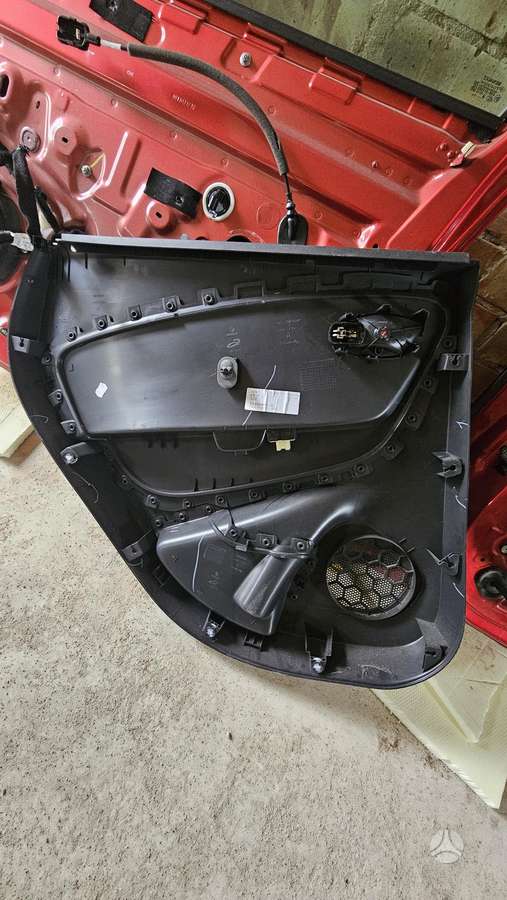 Renault Captur durvis, logi