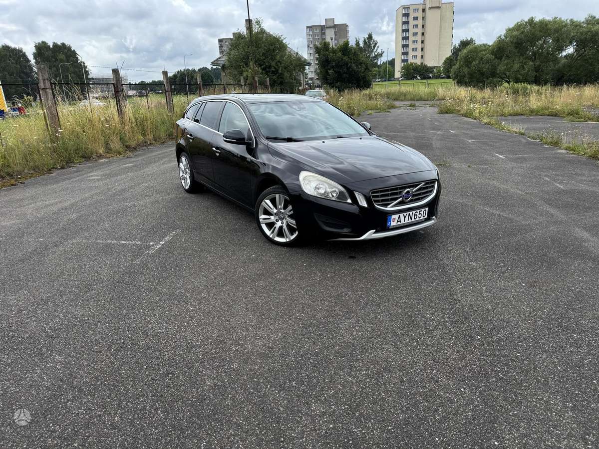 Volvo V60, 2.0 l., universalas