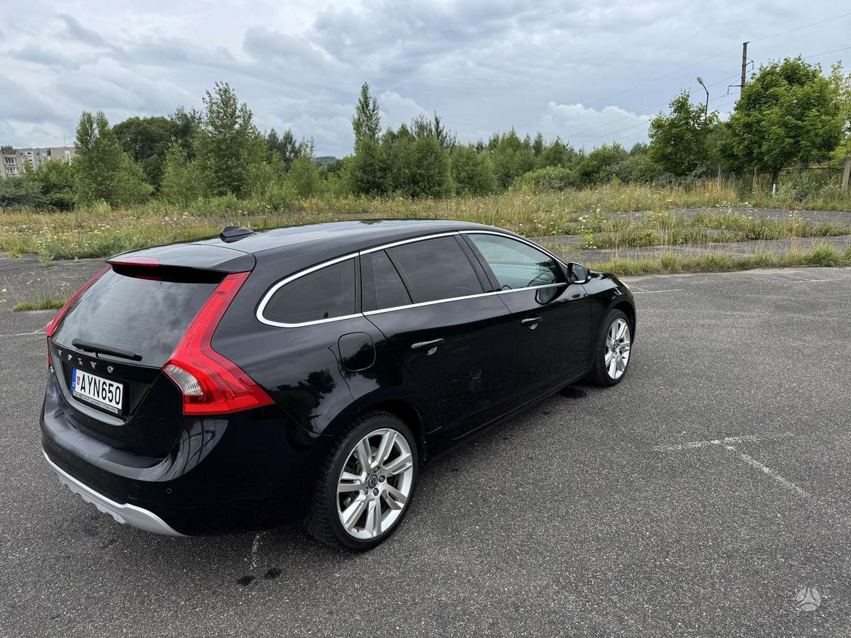 Volvo V60, 2.0 l., universalas