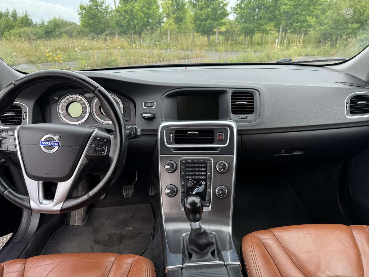 Volvo V60, 2.0 l., universalas