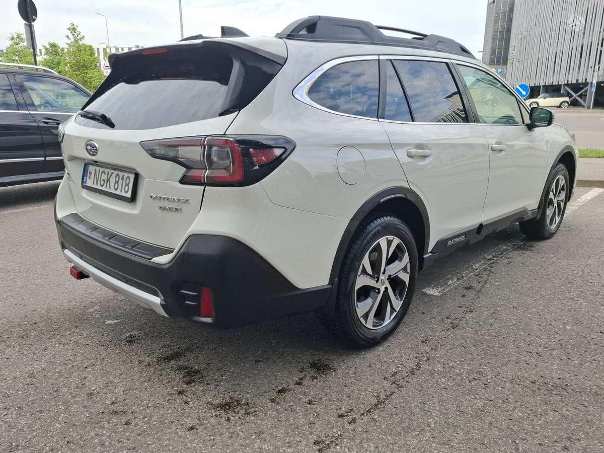 Subaru Outback, 2.5 l., universalas