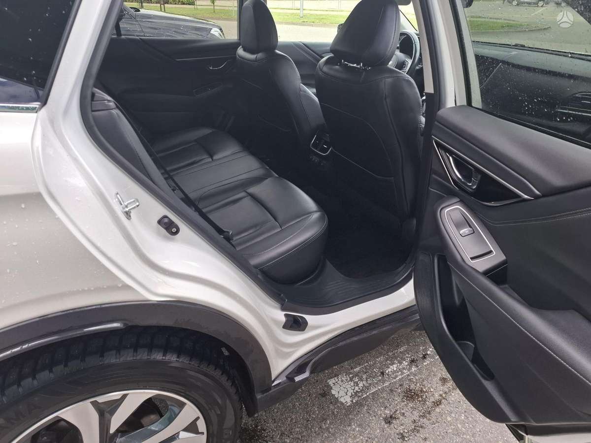 Subaru Outback, 2.5 l., universalas