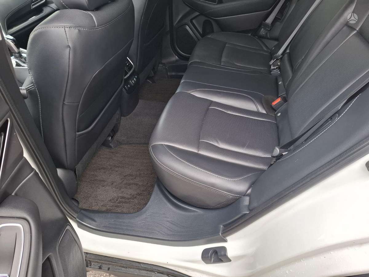 Subaru Outback, 2.5 l., universalas
