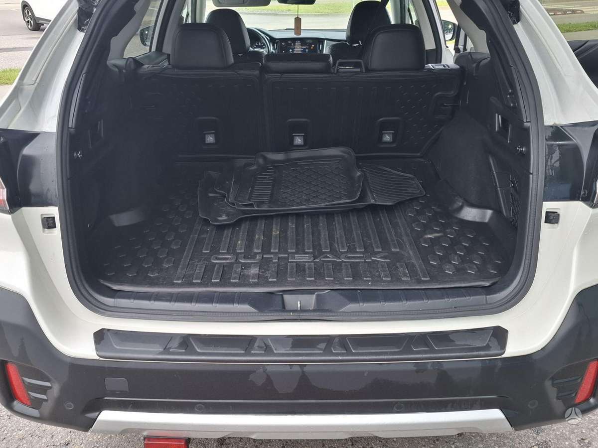 Subaru Outback, 2.5 l., universalas
