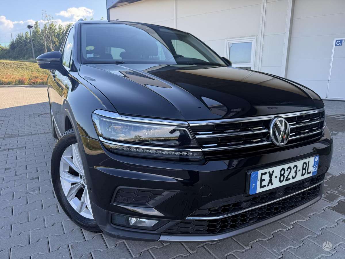 Volkswagen Tiguan - 11