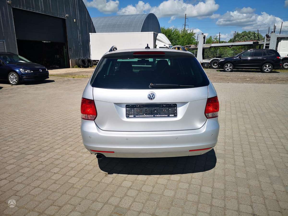 Volkswagen Golf, 1.6 l., Универсал