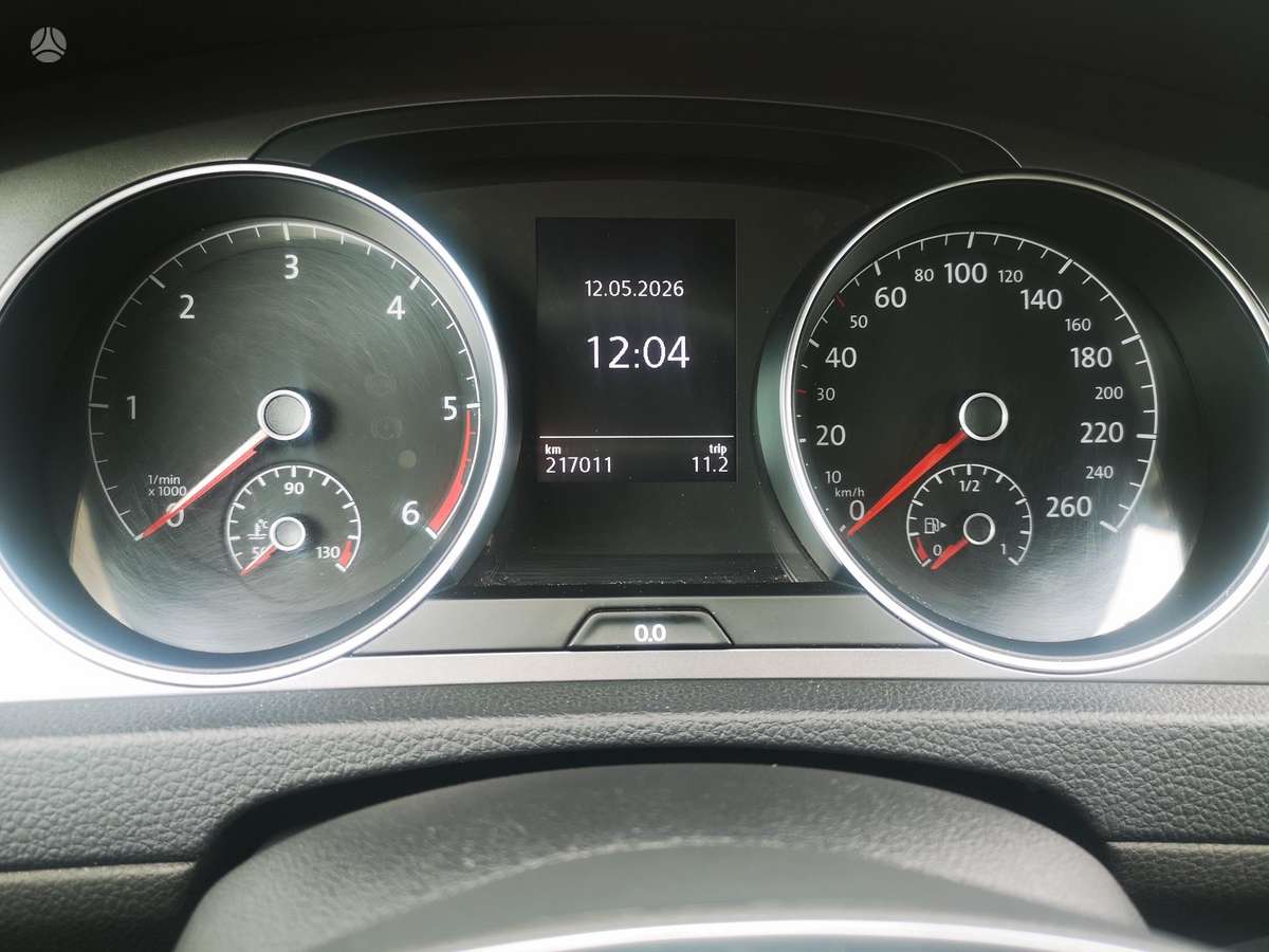 Volkswagen Golf - 7