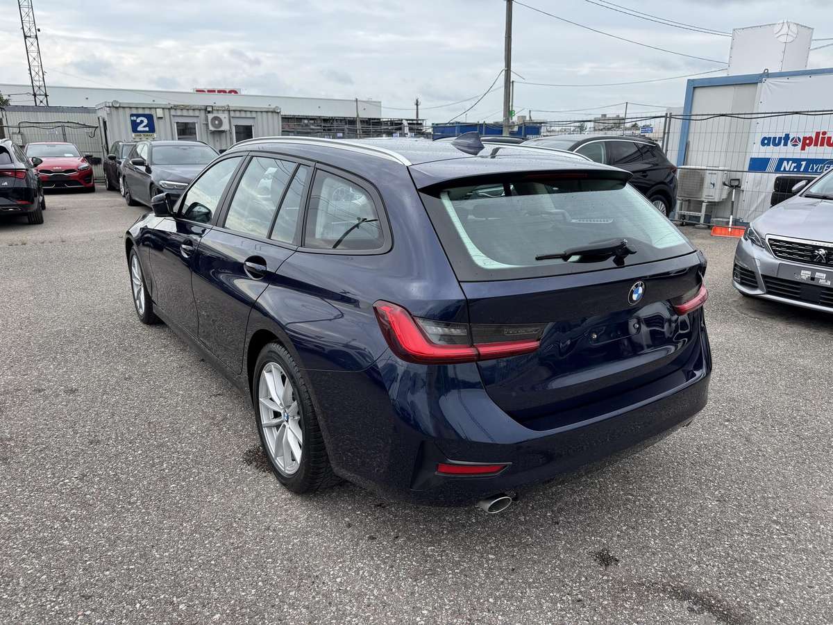 BMW 318, 2.0 l., Универсал