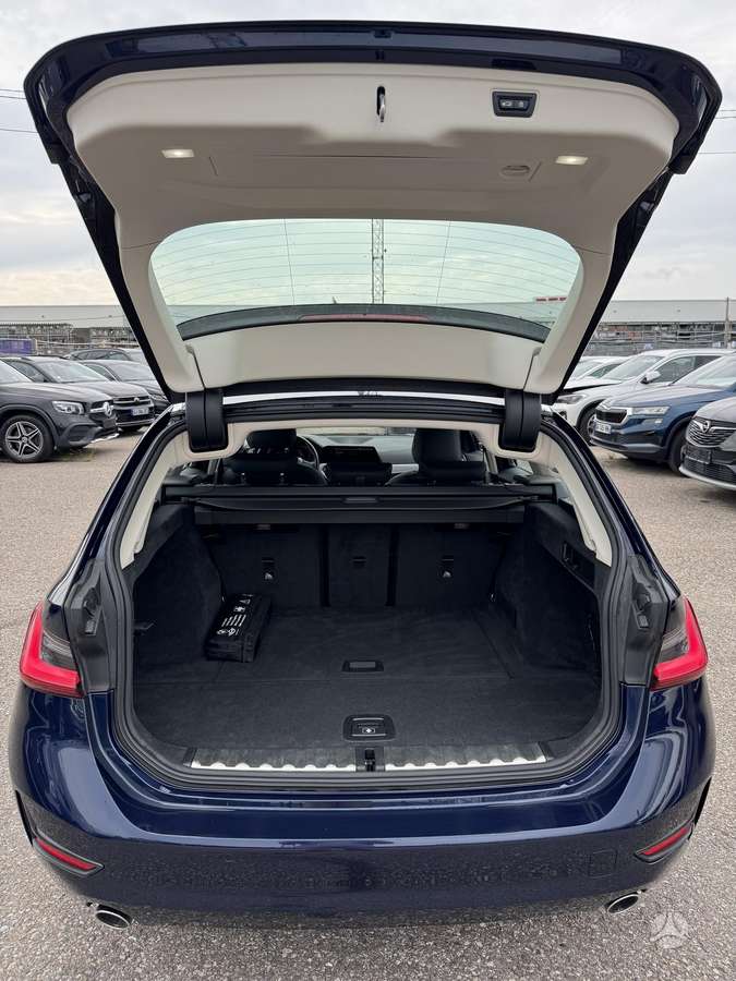 BMW 318, 2.0 l., Универсал