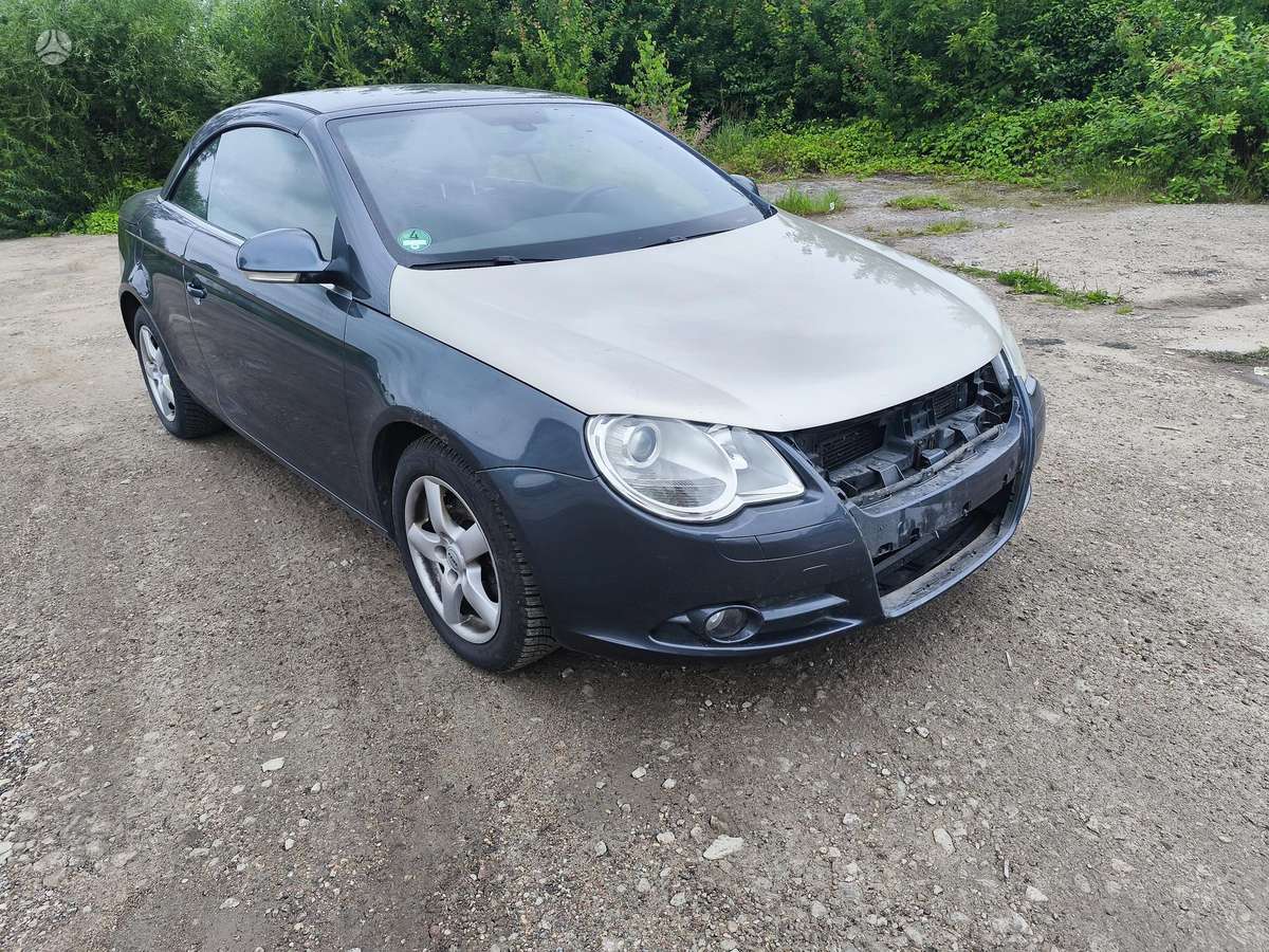 Volkswagen Eos, 2.0 l., convertible