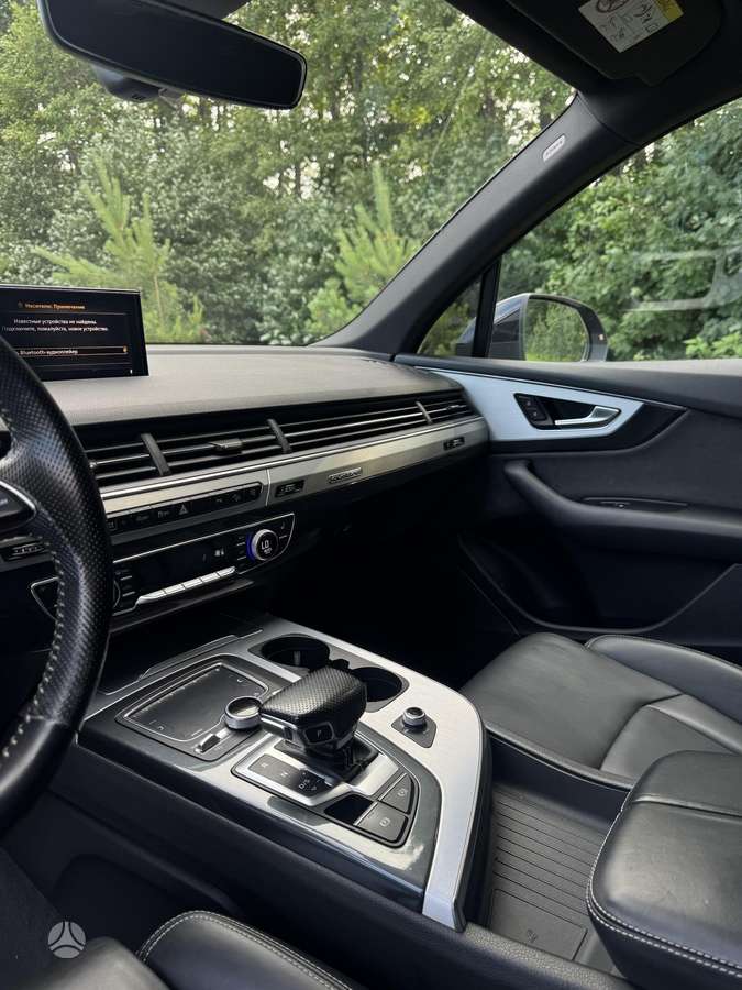 Audi Q7, 3.0 l., Внедорожник / Кроссовер