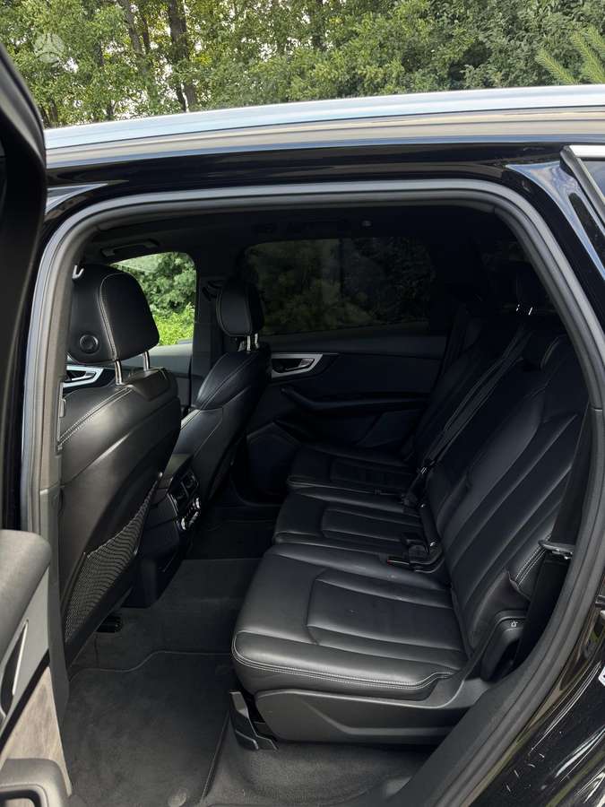 Audi Q7, 3.0 l., Внедорожник / Кроссовер