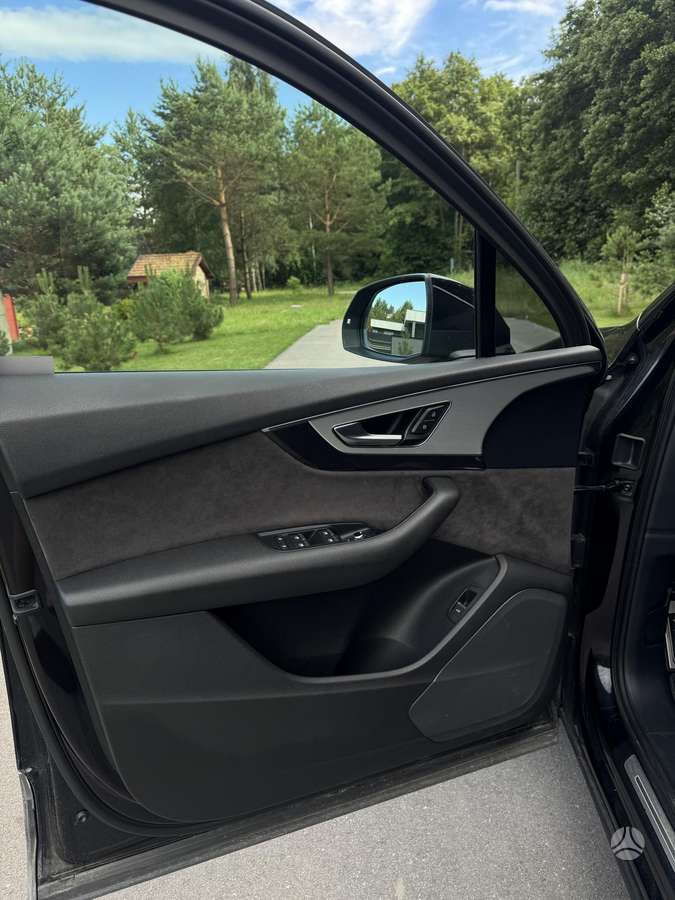 Audi Q7, 3.0 l., Внедорожник / Кроссовер
