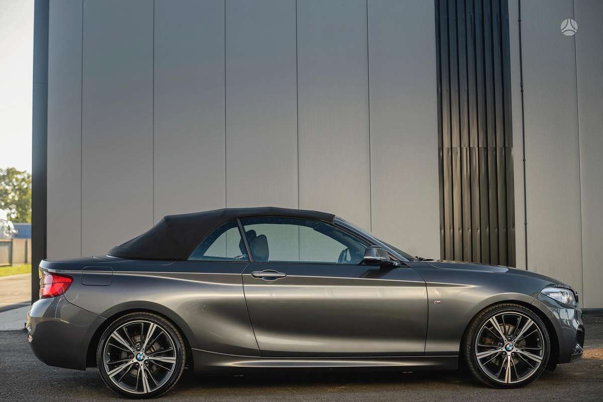 BMW 225, 2.0 l., convertible