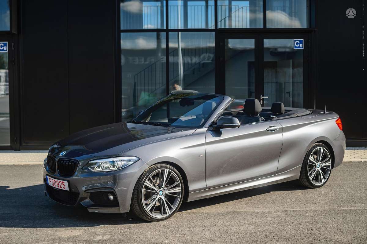 BMW 225, 2.0 l., convertible