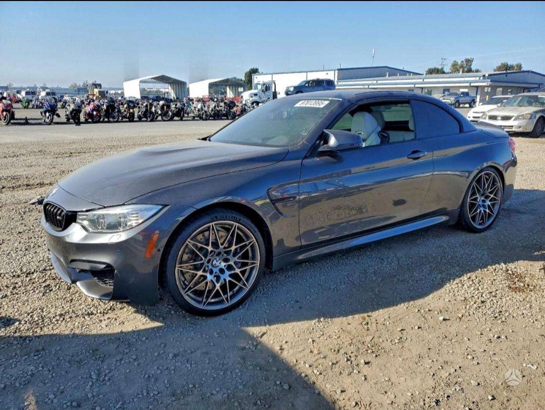 BMW M4, 3.0 l., convertible