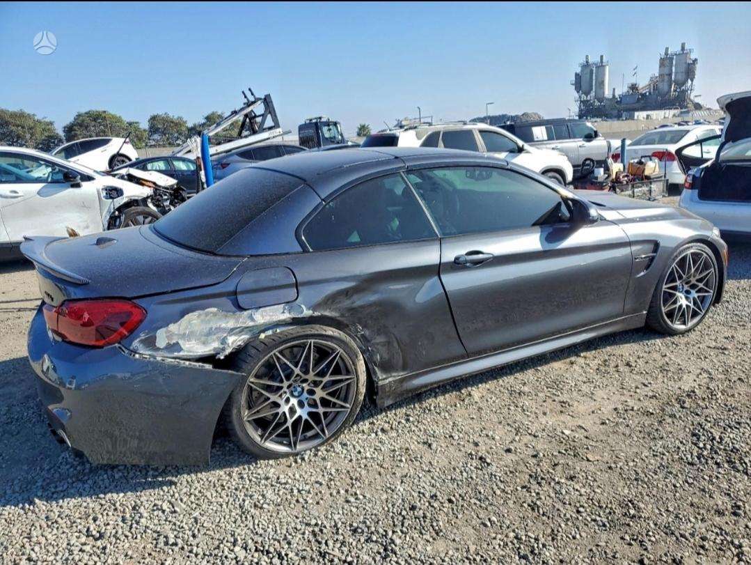 BMW M4, 3.0 l., convertible