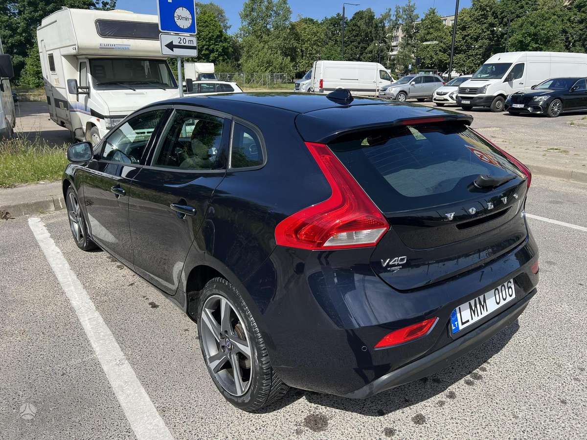 Volvo V40 - 5