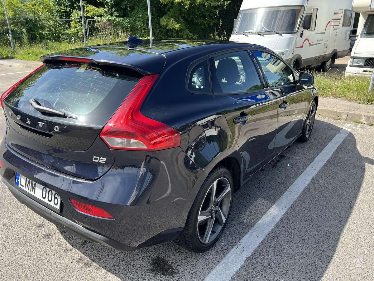 Volvo V40, 2.0 l., Хэтчбек