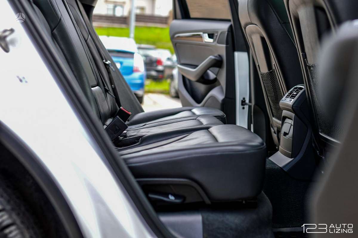 Audi Q5, 2.0 l., Внедорожник / Кроссовер