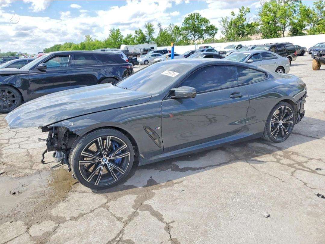 BMW M850, 4.4 l., coupe