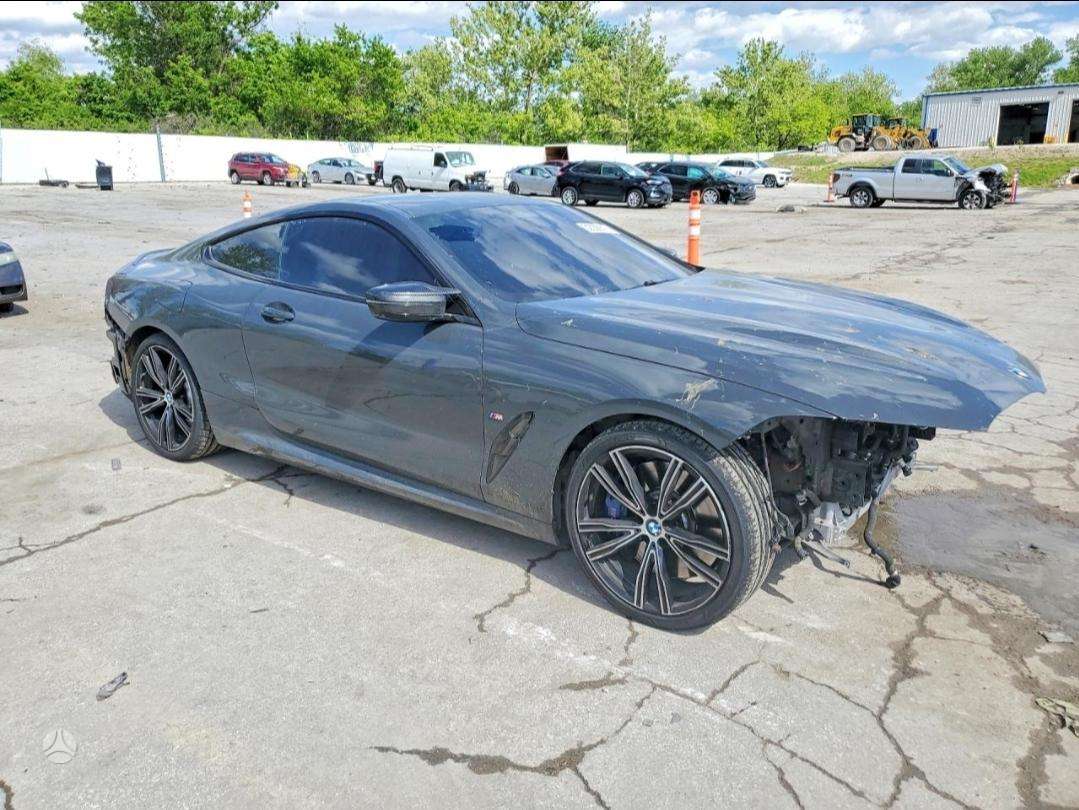 BMW M850, 4.4 l., coupe