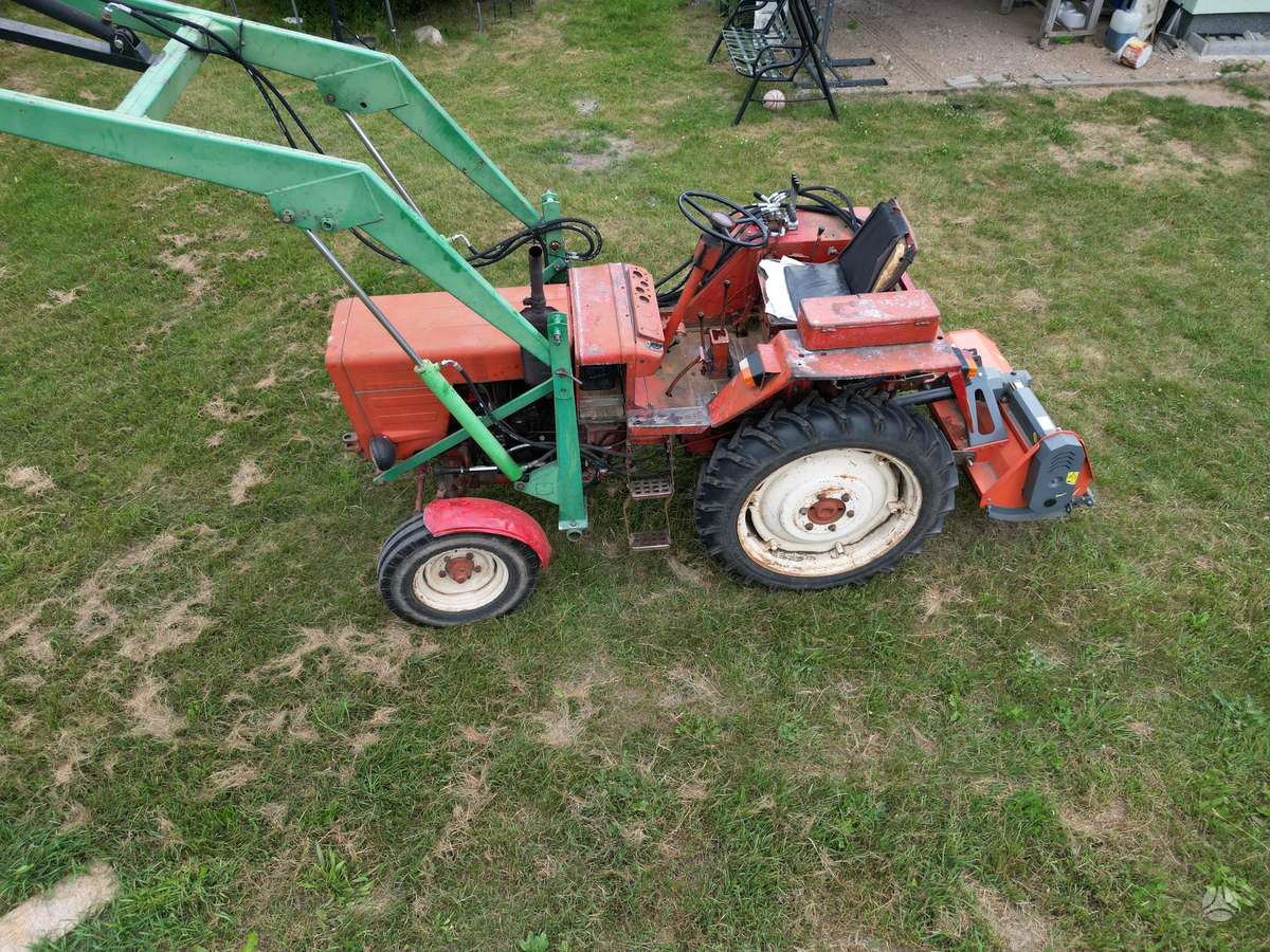 VTZ T25, tractors