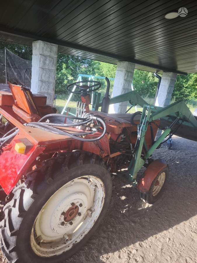 VTZ T25, tractors