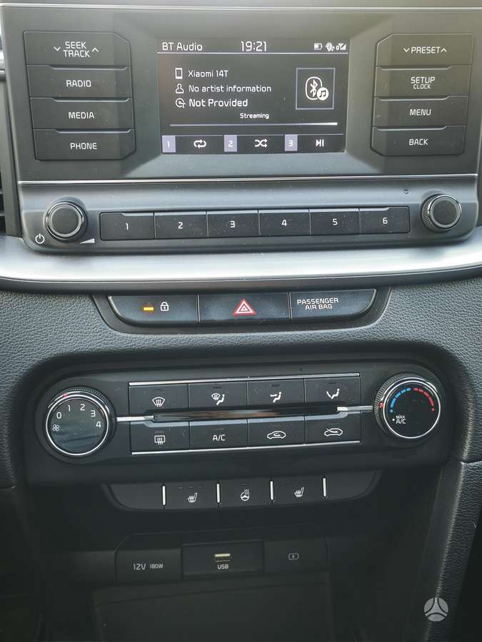 Kia Ceed, 1.6 l., Хэтчбек