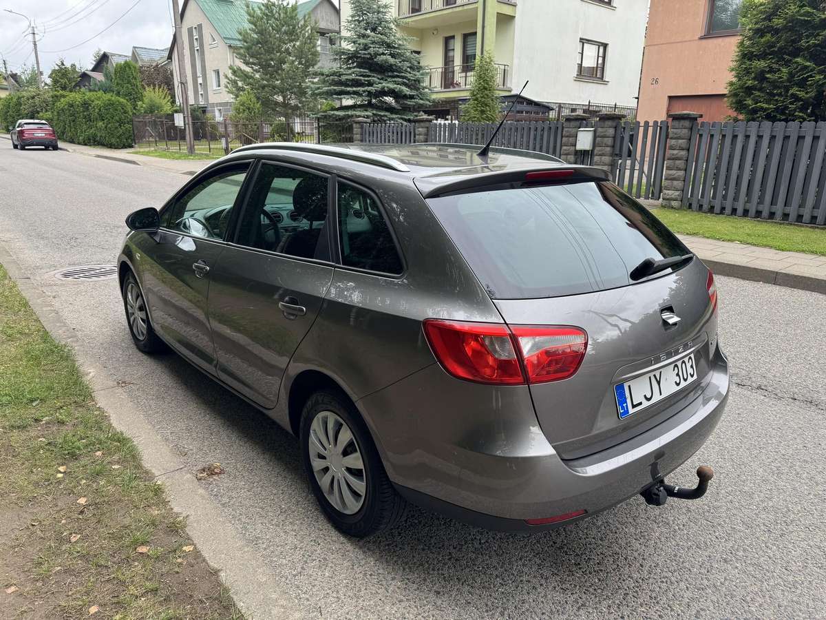 SEAT Ibiza - 4