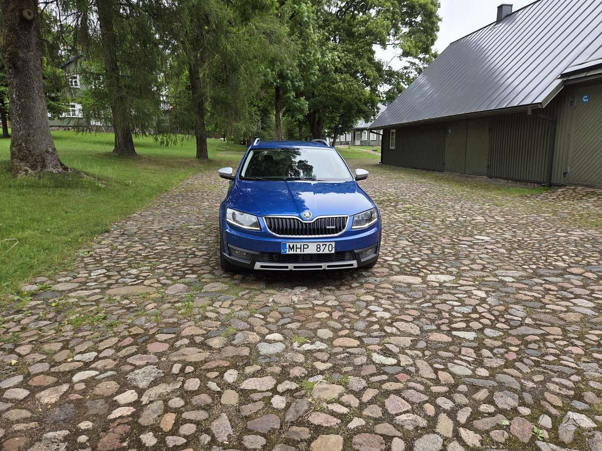 Skoda Octavia Scout, 2.0 l., Универсал