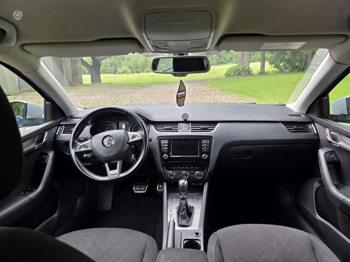 Skoda Octavia Scout, 2.0 l., Универсал