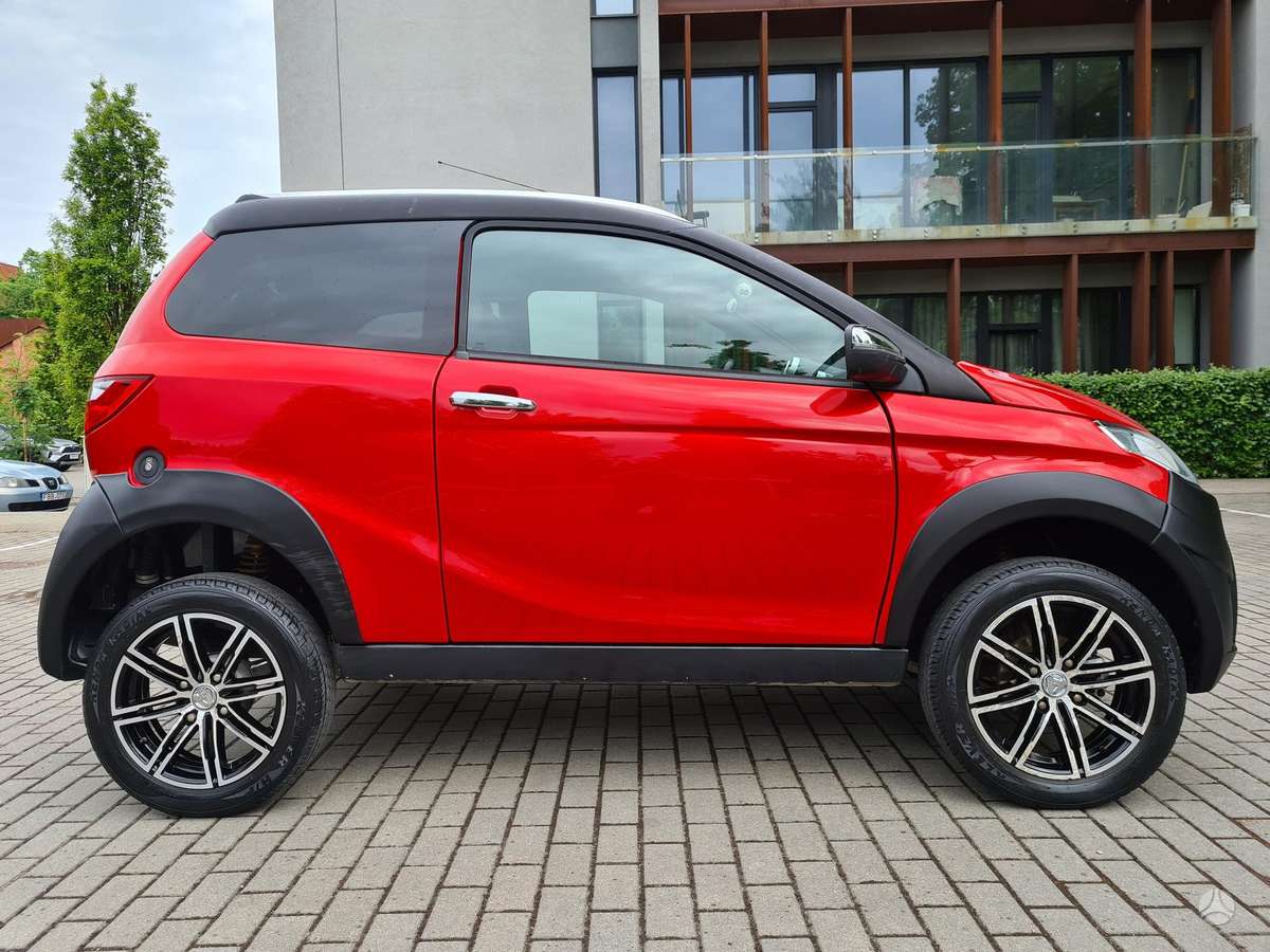 Aixam Crossover Premium, hatchback