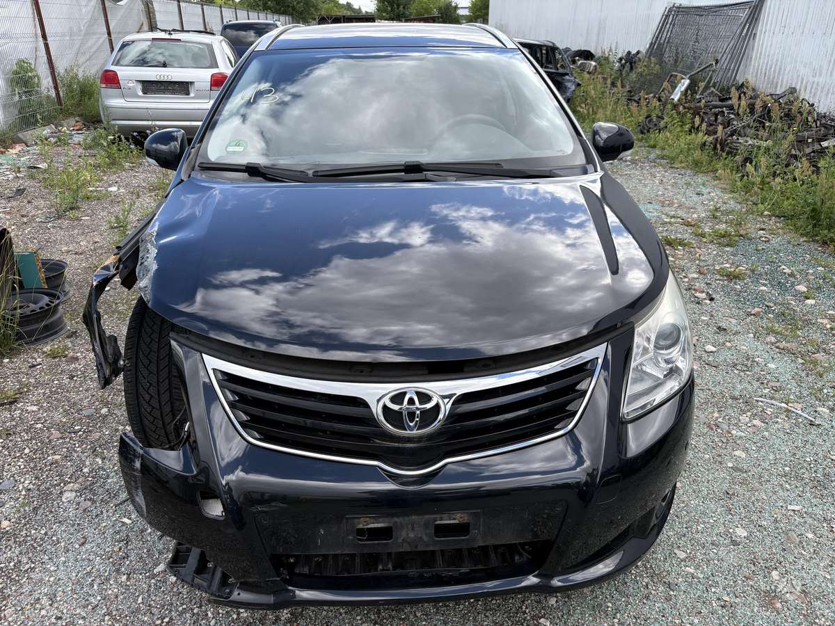 Toyota Avensis 37068366700